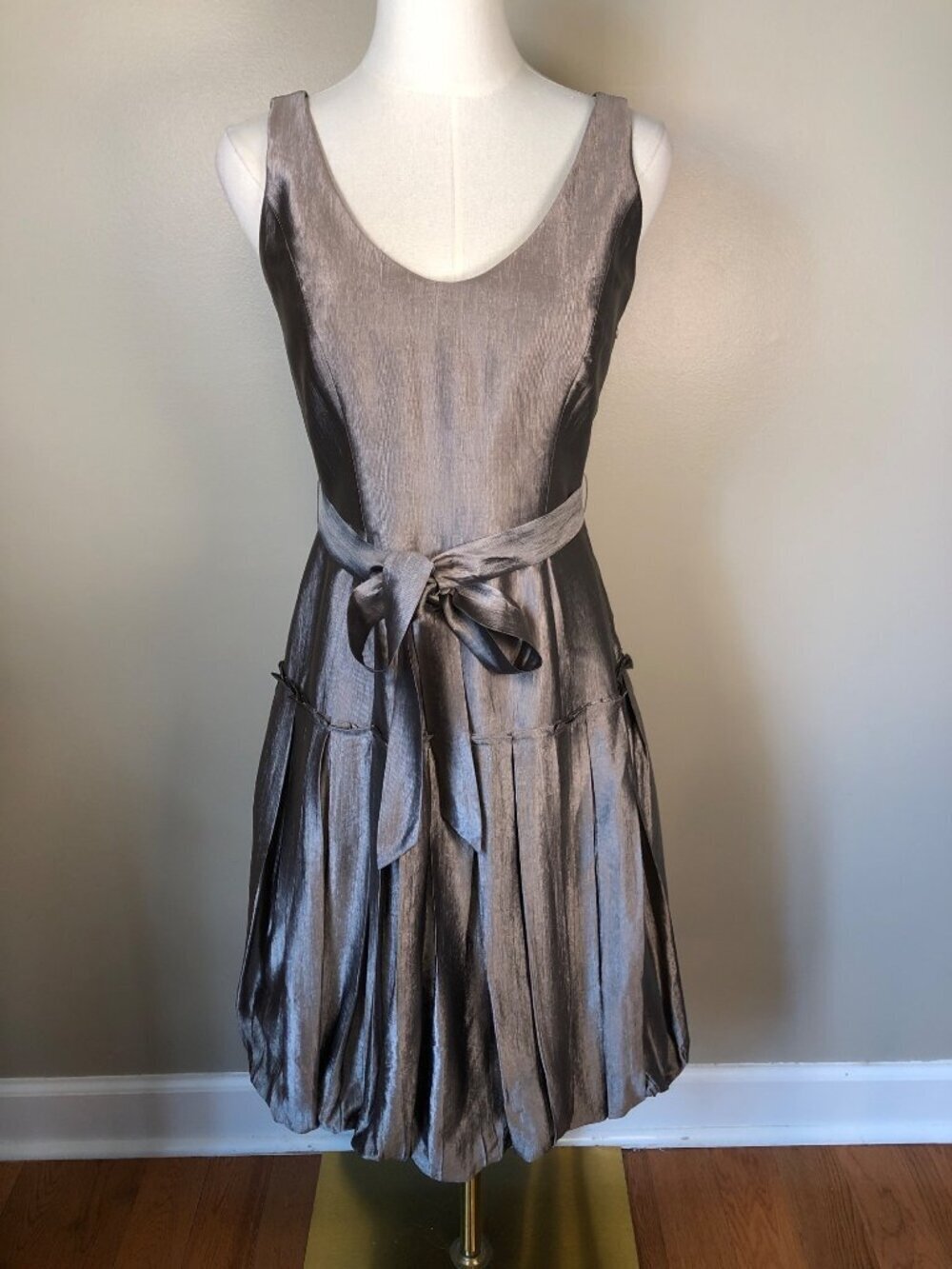 Laundry Shelli Segal BRONZE Shimmer Sleeveless Dress Pleated Skirt Bubble Hem 2